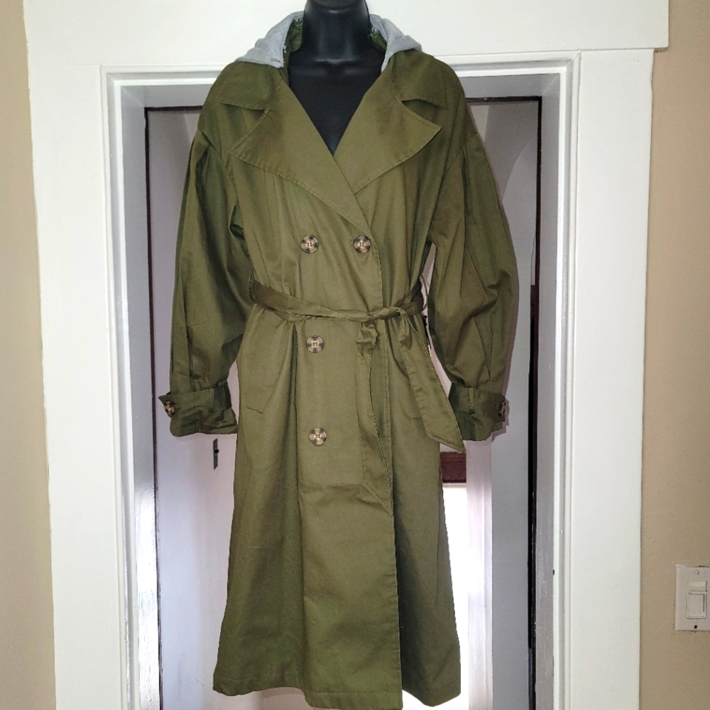 Forever 21 Women's Trench Coat